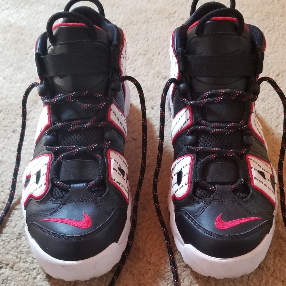 Nike Uptempo